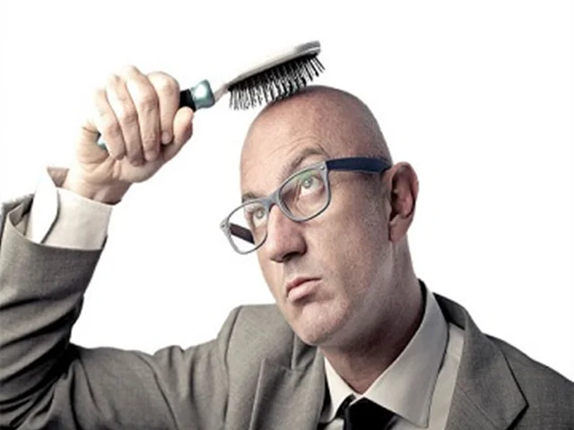 علت ریزش مو، راه درمان خانگی با کمترین هزینه